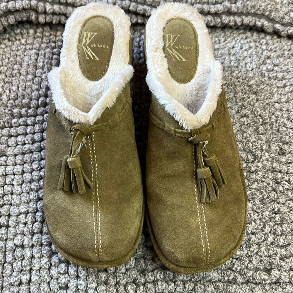 WHITE MOUNTAIN SUEDE‎ CLOGS
